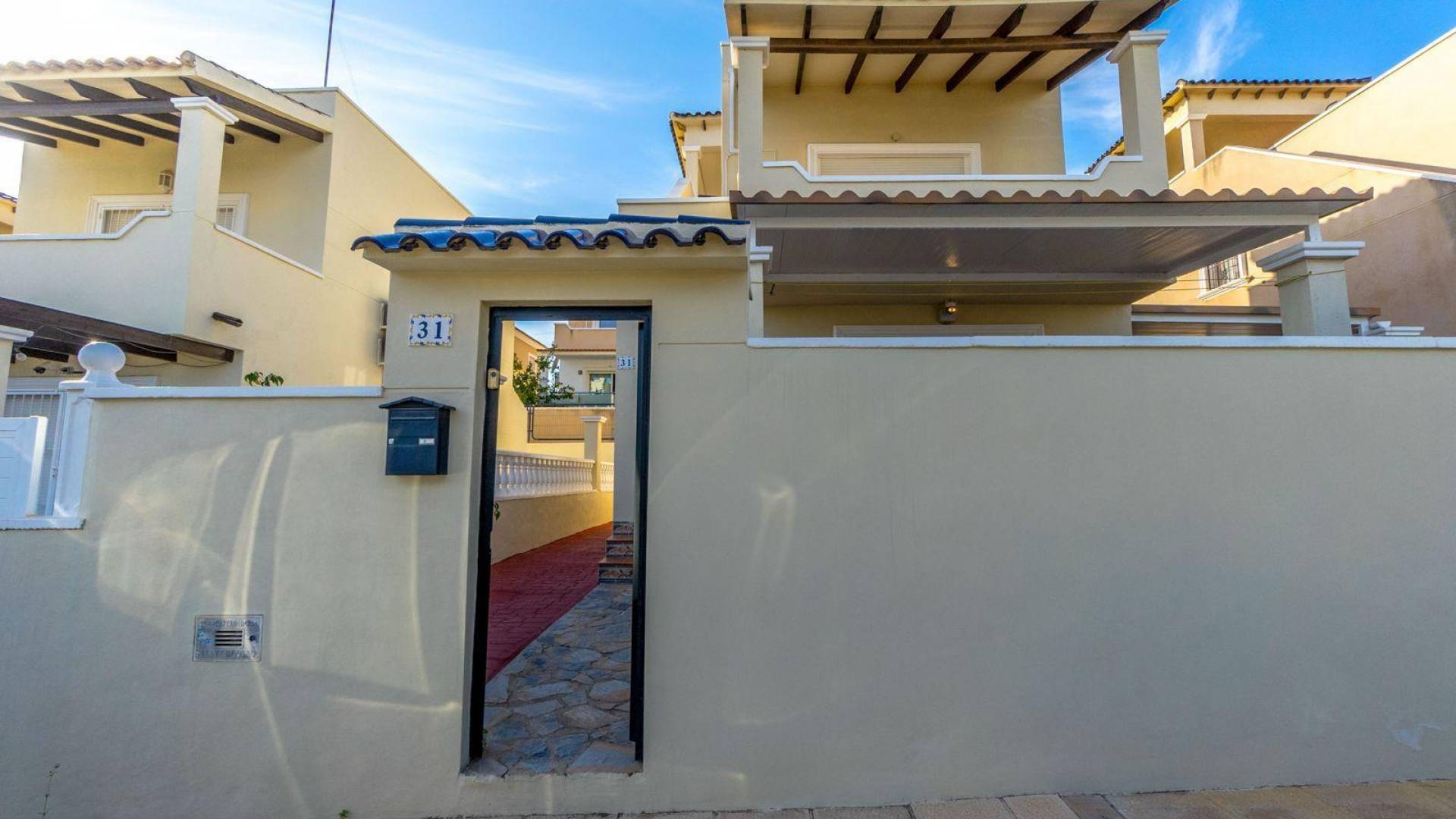 Second hand - Town house - Orihuela Costa - Las Filipinas