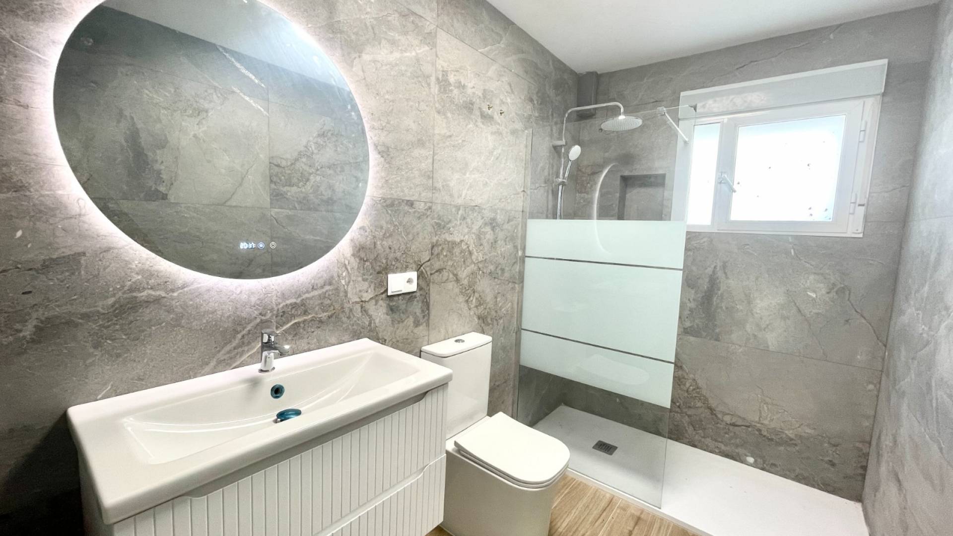 Second hand - Townhouse - Daya Vieja