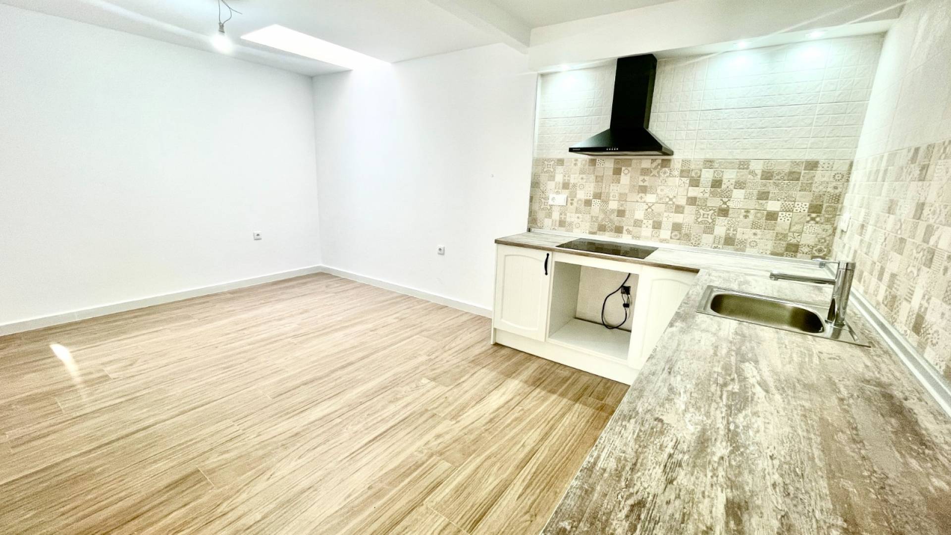 Second hand - Townhouse - Daya Vieja
