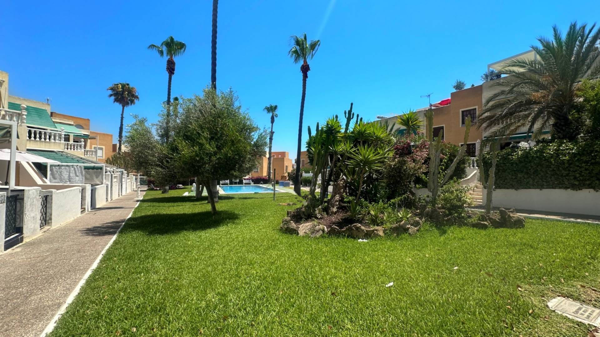 Second hand - Townhouse - La Mata