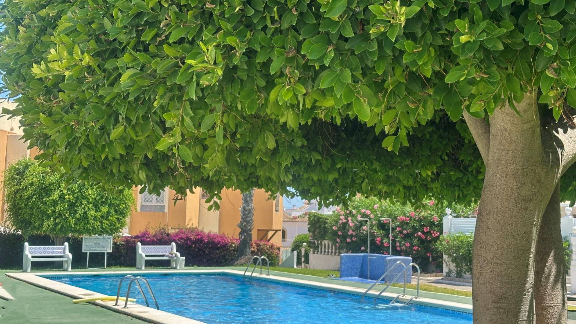 Second hand - Townhouse - La Mata