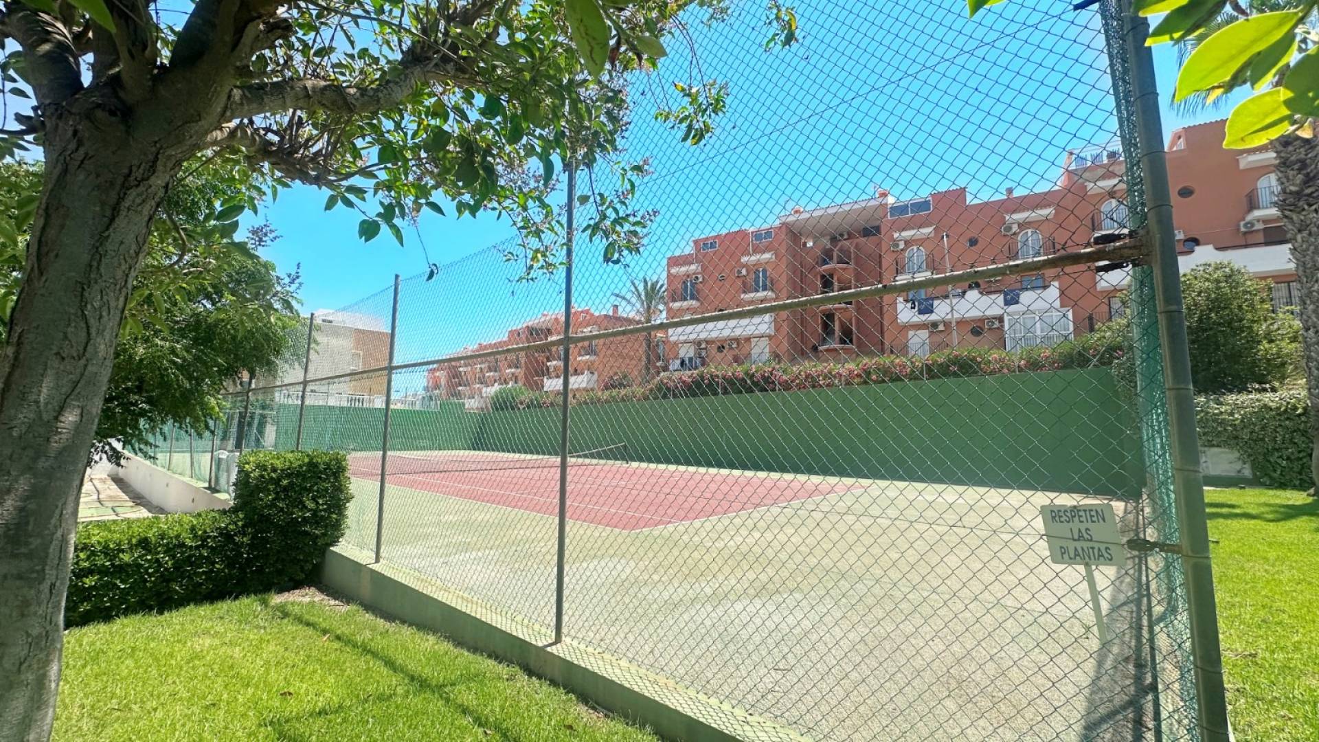 Second hand - Townhouse - La Mata