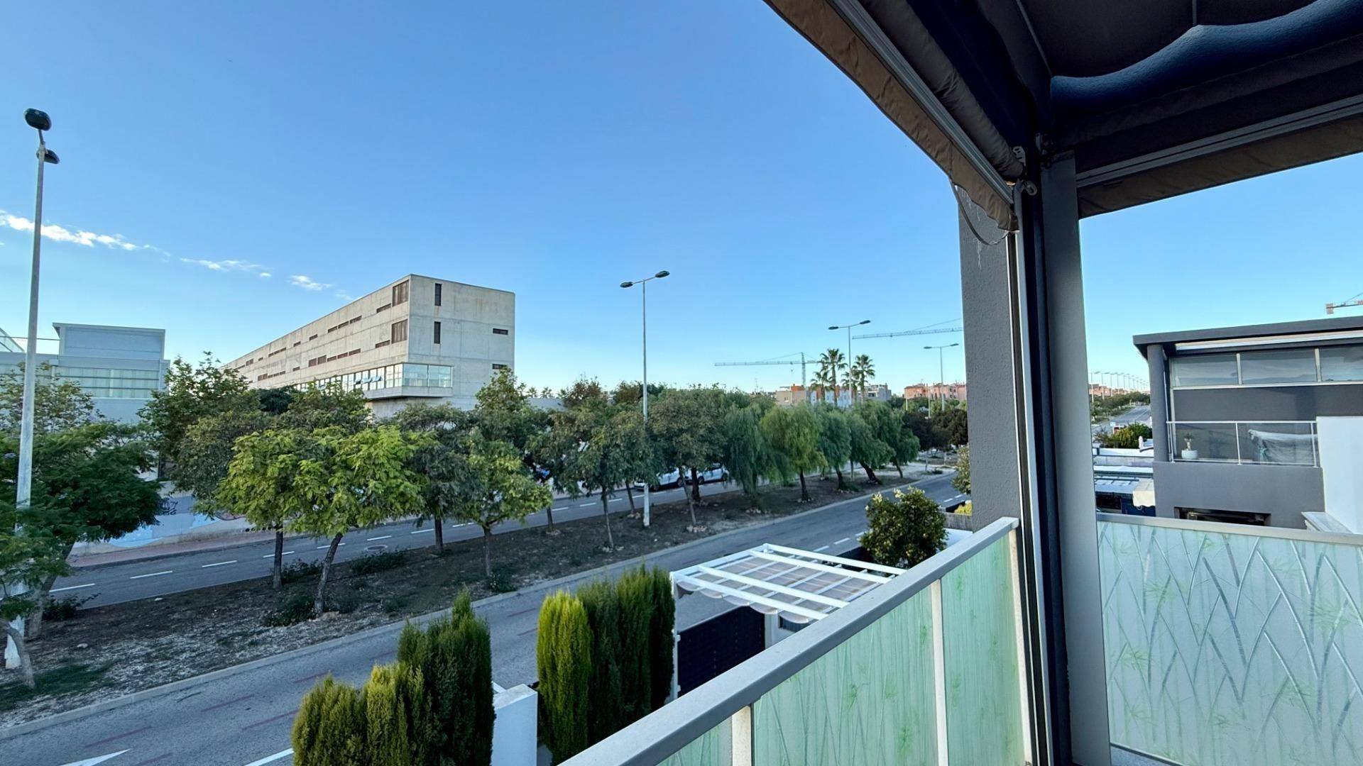 Second hand - Townhouse - Torrevieja - Aguas Nuevas