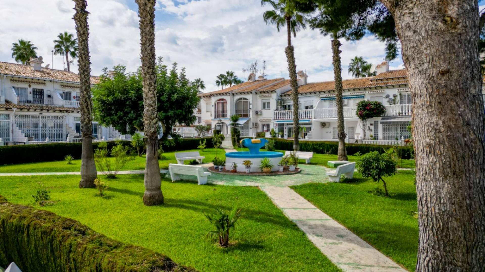 Second hand - Townhouse - Torrevieja - Lago jardin