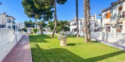 Second hand - Townhouse - Torrevieja - Nueva Torrevieja - Aguas Nuevas