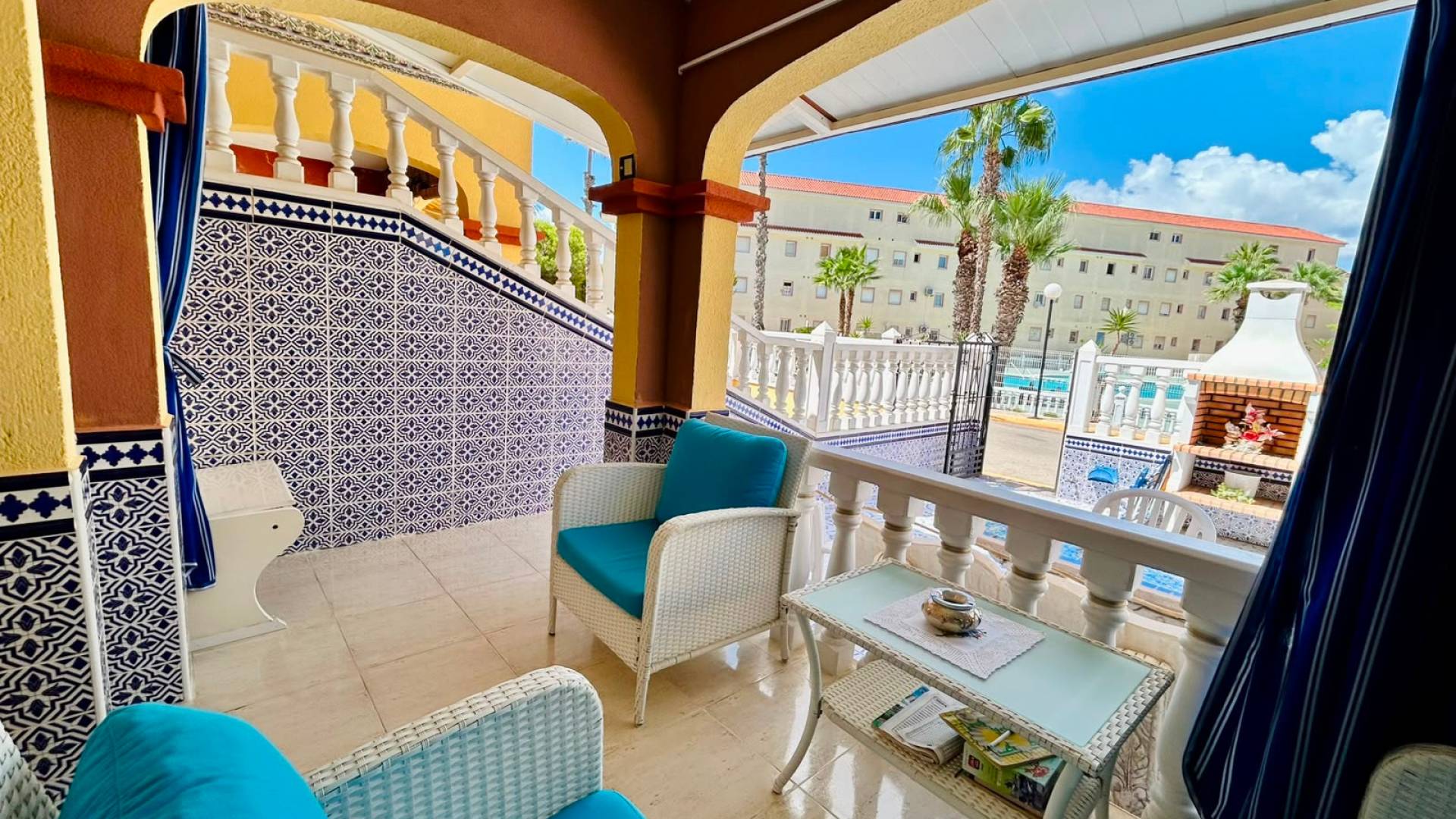 Second hand - Townhouse - Torrevieja - Urbanización San Luis