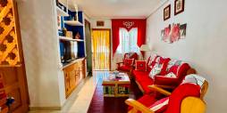 Second hand - Townhouse - Torrevieja - Urbanización San Luis