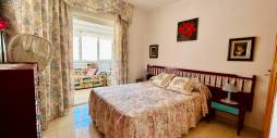 Second hand - Townhouse - Torrevieja - Urbanización San Luis