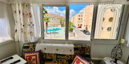 Second hand - Townhouse - Torrevieja - Urbanización San Luis