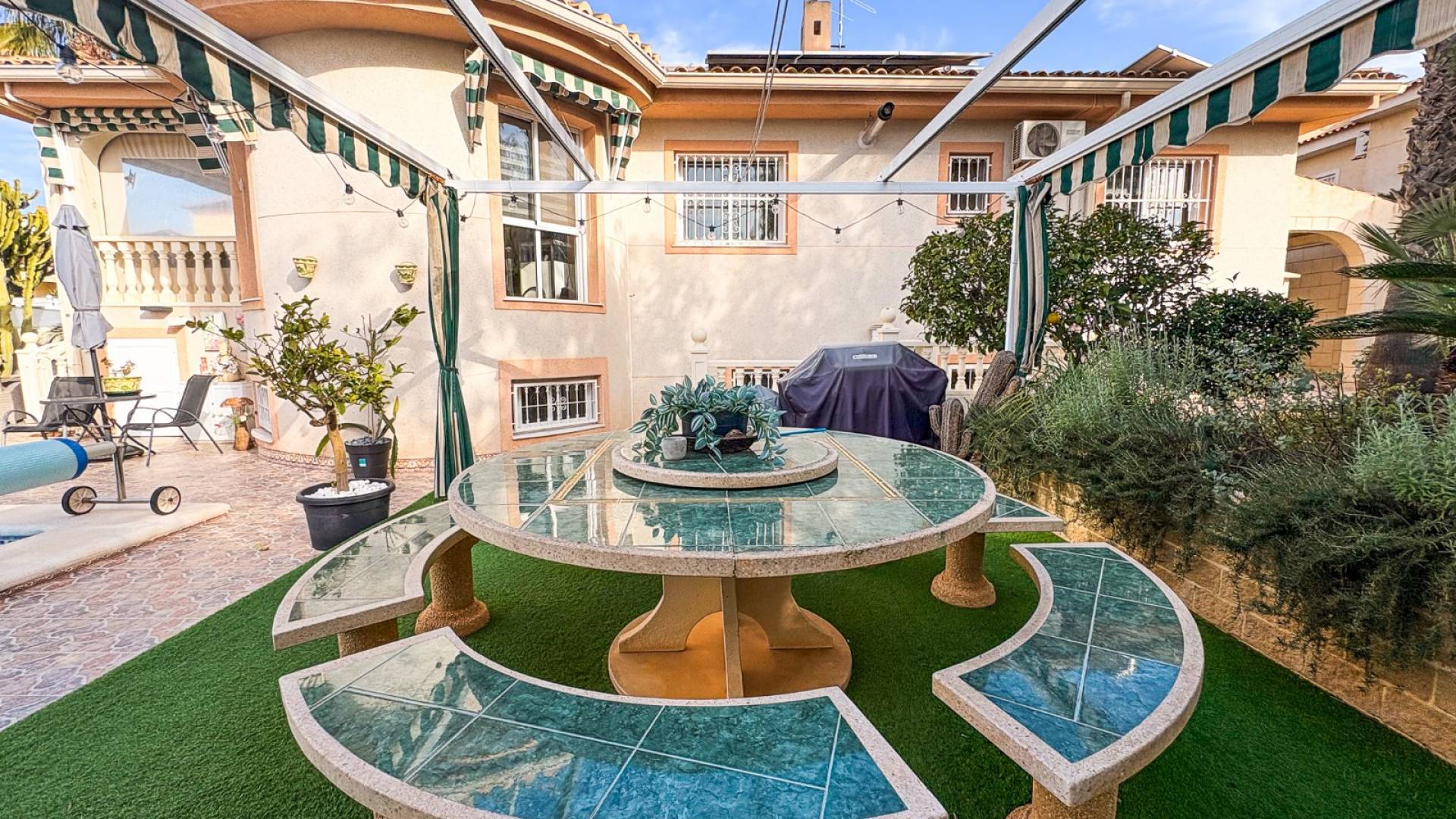 Second hand - Villa - Detached - Benijofar