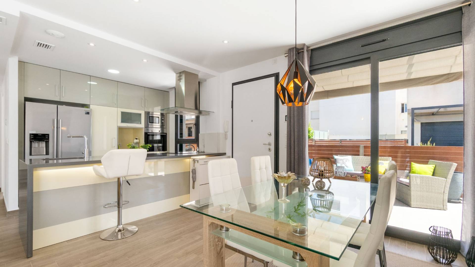 Second hand - Villa - Detached - Torrevieja - Aguas Nuevas