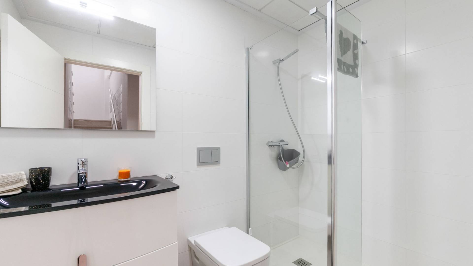 Second hand - Villa - Detached - Torrevieja - Aguas Nuevas