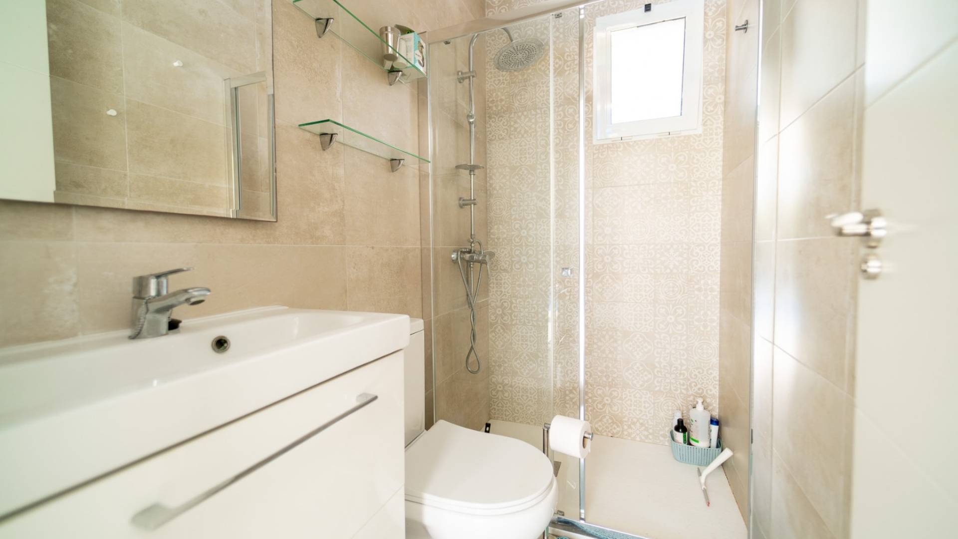 Second hand - Villa - Detached - Torrevieja - La Siesta - El Salado - Torreta