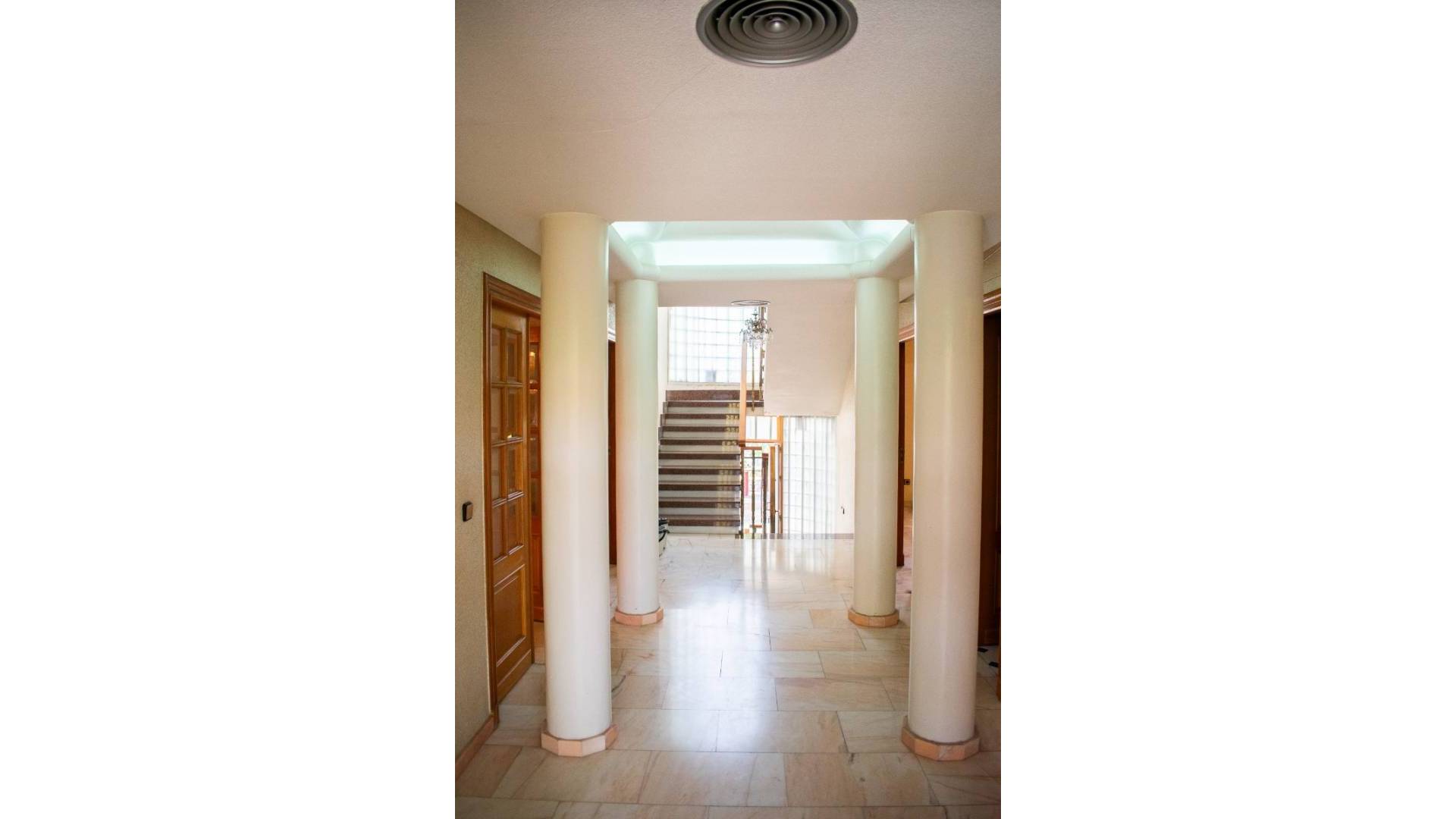 Second hand - Villa - Llano de brujas