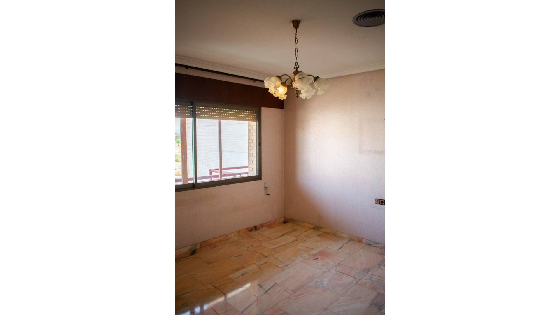 Second hand - Villa - Llano de brujas