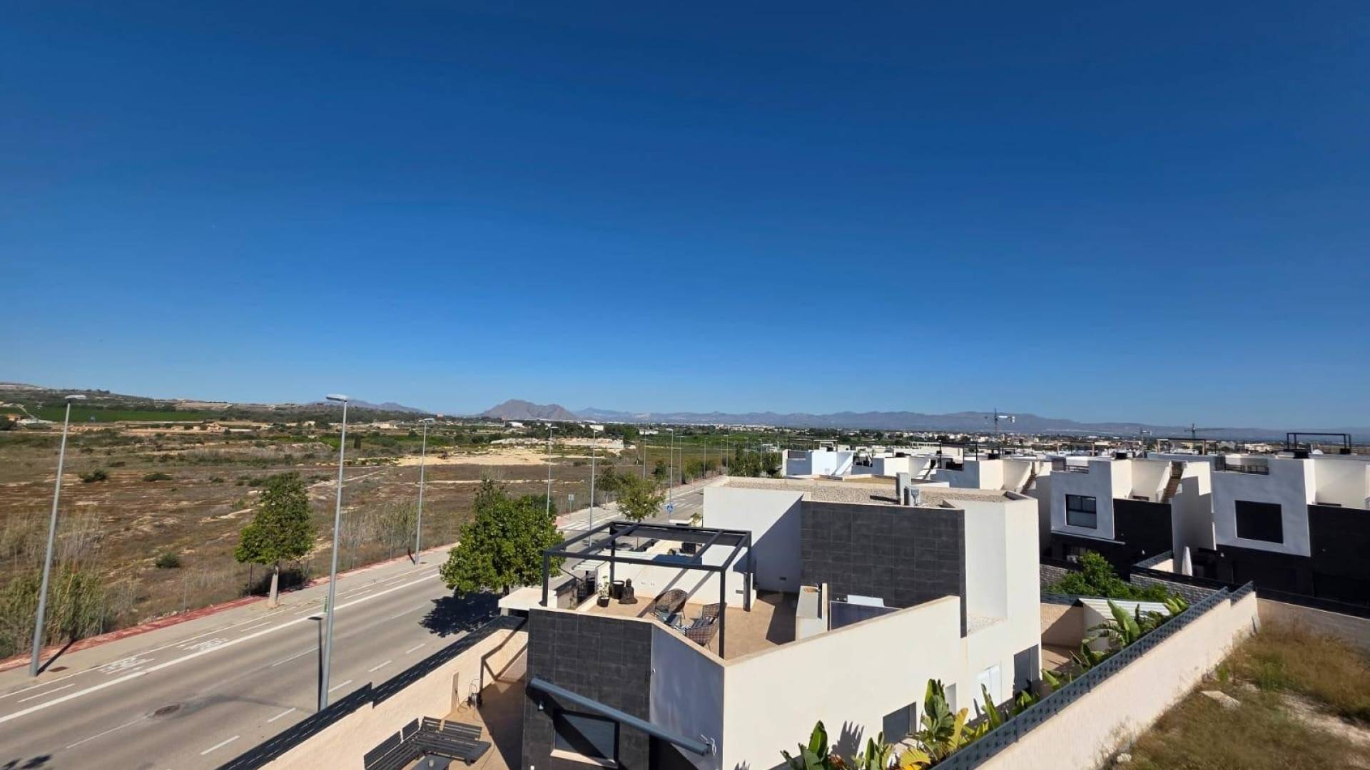 Second hand - Villa / Semi detached - Benijofar