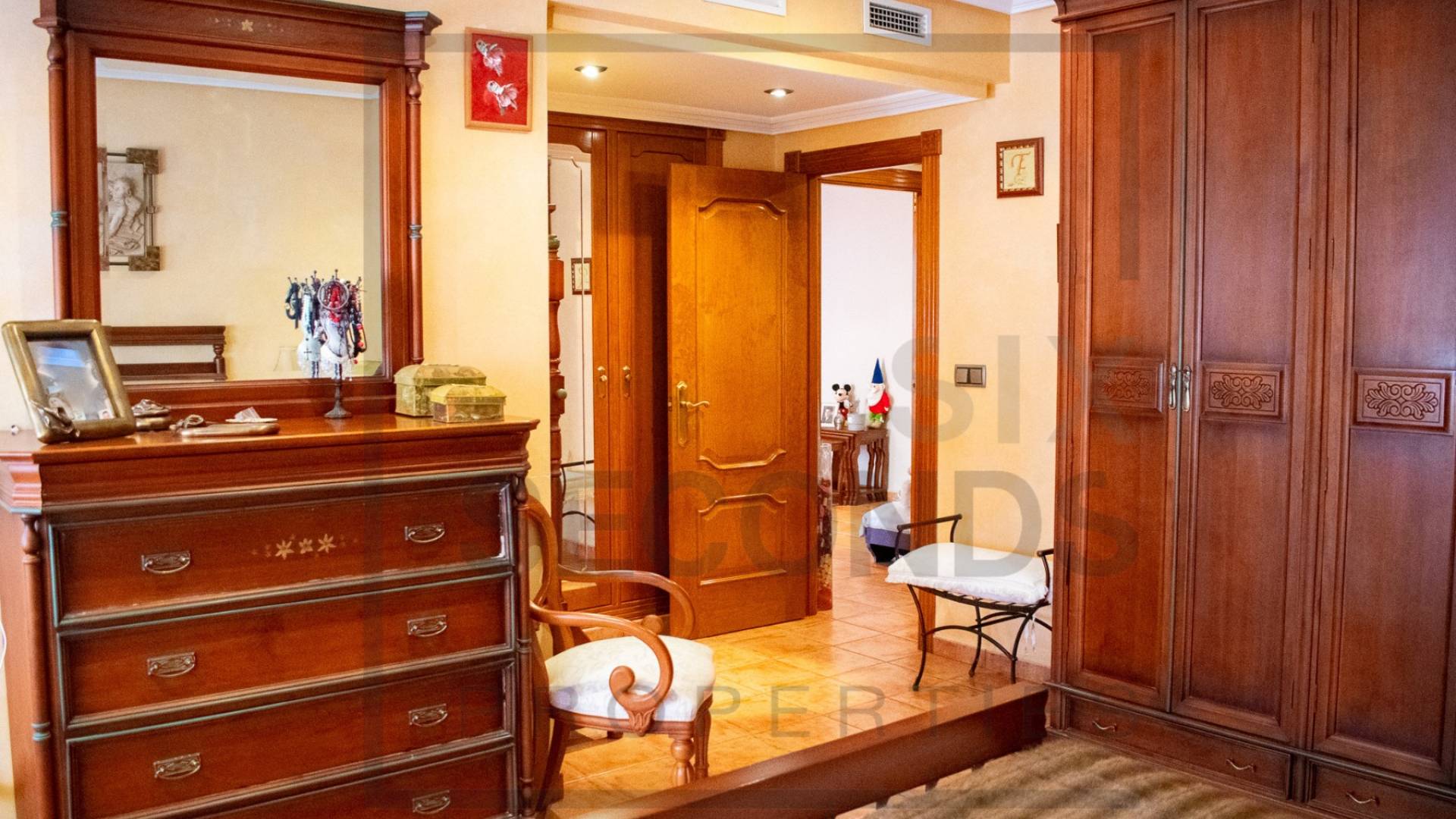 Second hand - Villa / Semi detached - Guardamar del Segura - Guardamar pueblo