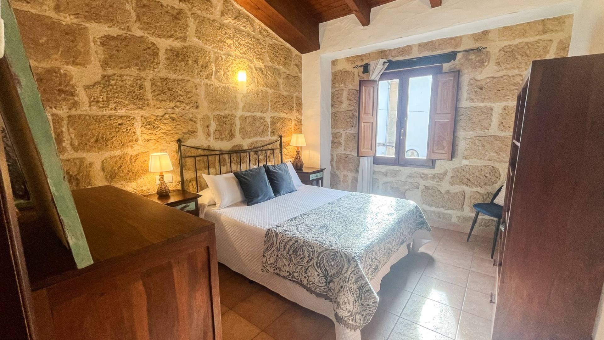 Second hand - Villa / Semi detached - Jávea