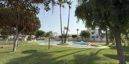 Second hand - Villa / Semi detached - Orihuela Costa - La Zenia