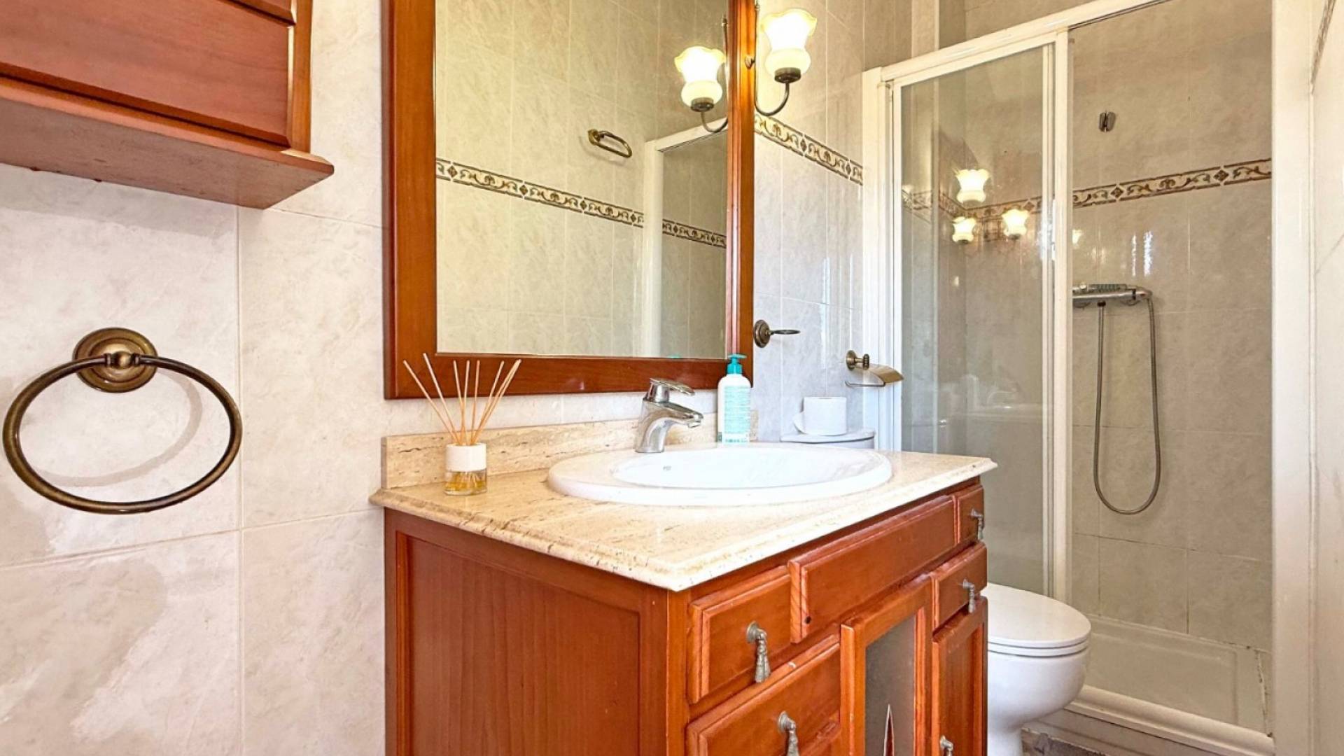 Second hand - Villa / Semi detached - Orihuela Costa - Los Altos