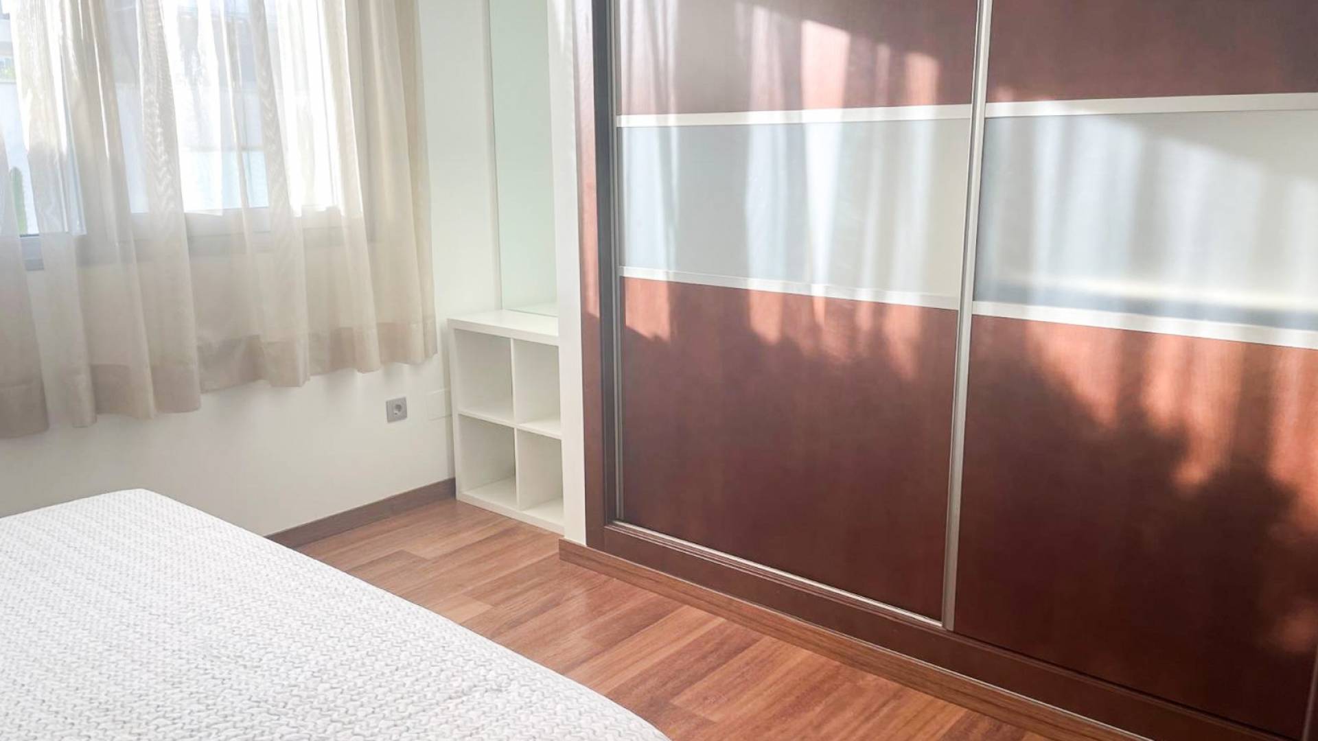 Second hand - Villa / Semi detached - Orihuela Costa - Mil Palmeras