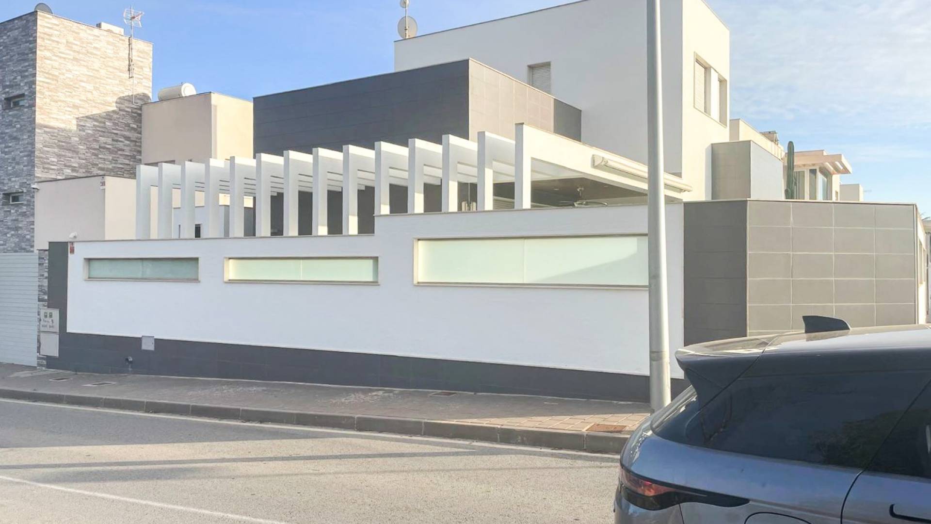 Second hand - Villa / Semi detached - Orihuela Costa - Mil Palmeras