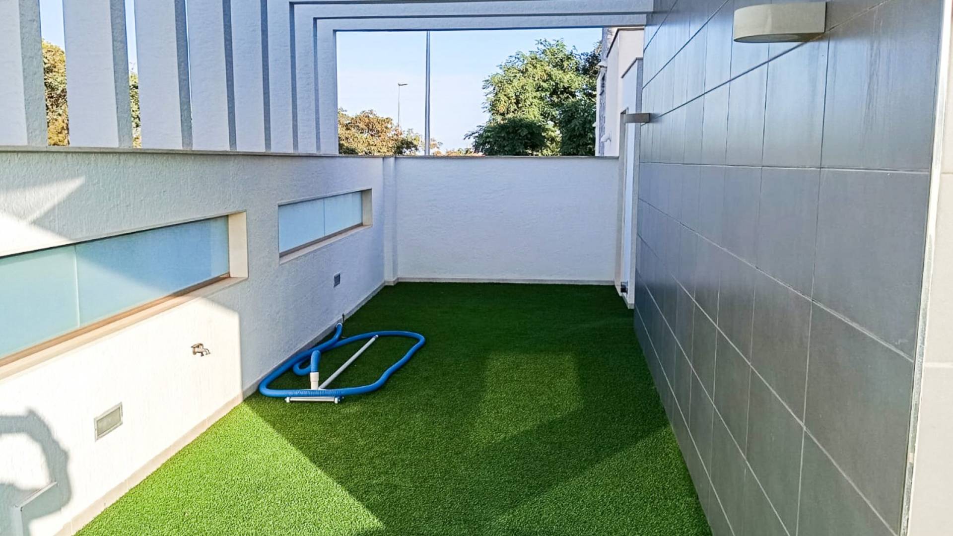 Second hand - Villa / Semi detached - Orihuela Costa - Mil Palmeras