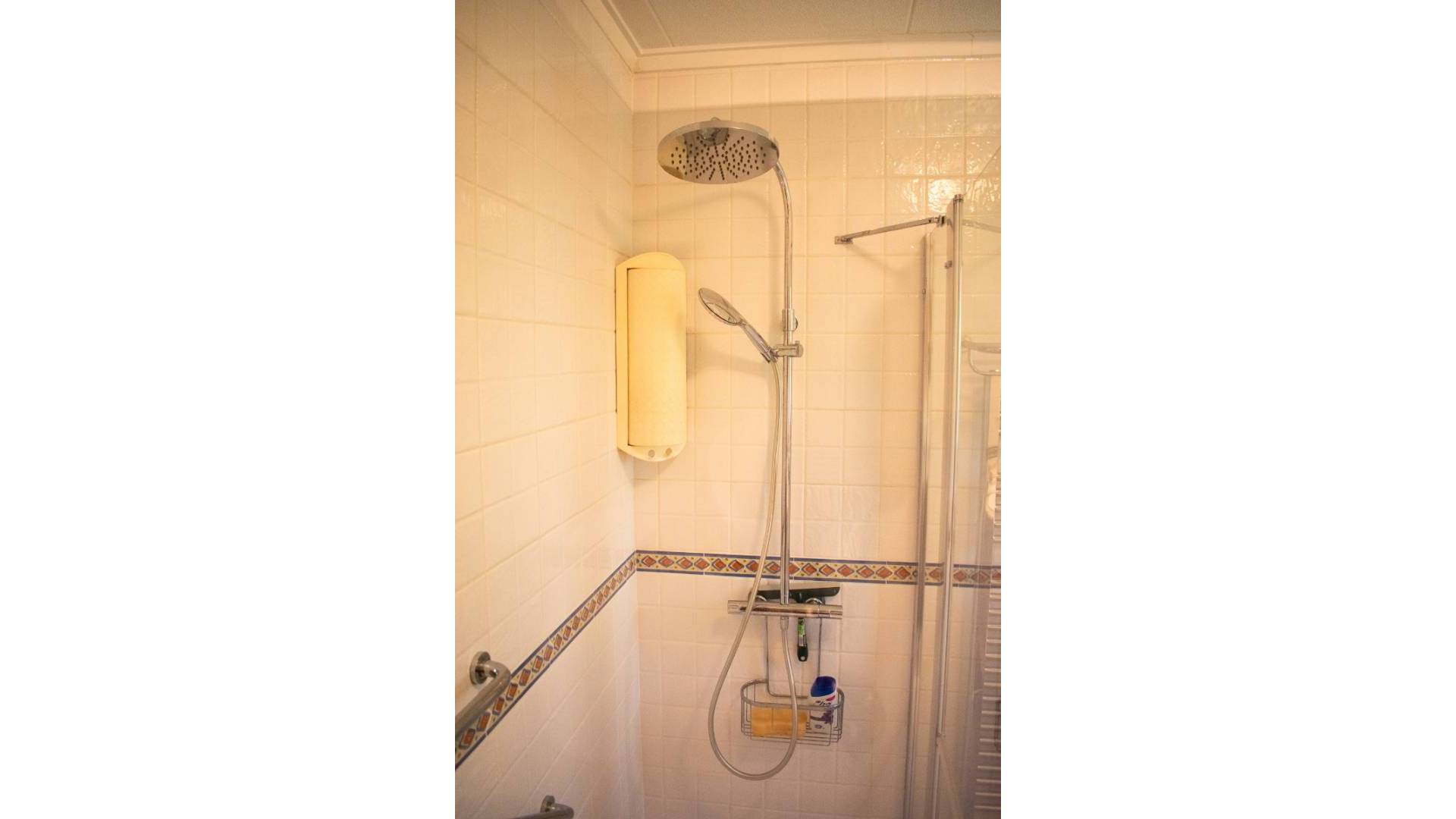 Second hand - Villa / Semi detached - Orihuela Costa - MUY CERCA DE LA PLAYA