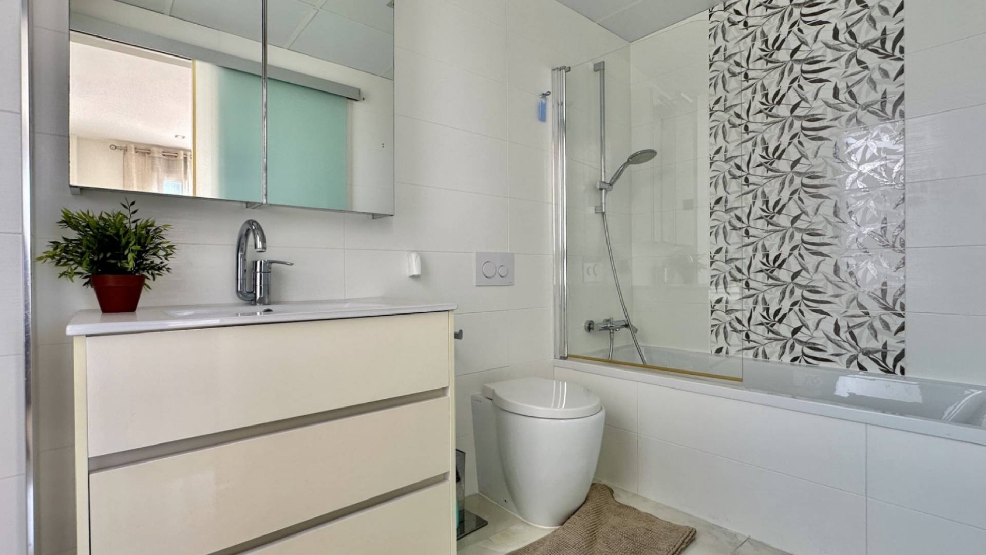 Second hand - Villa / Semi detached - Orihuela Costa - Orihuela costa