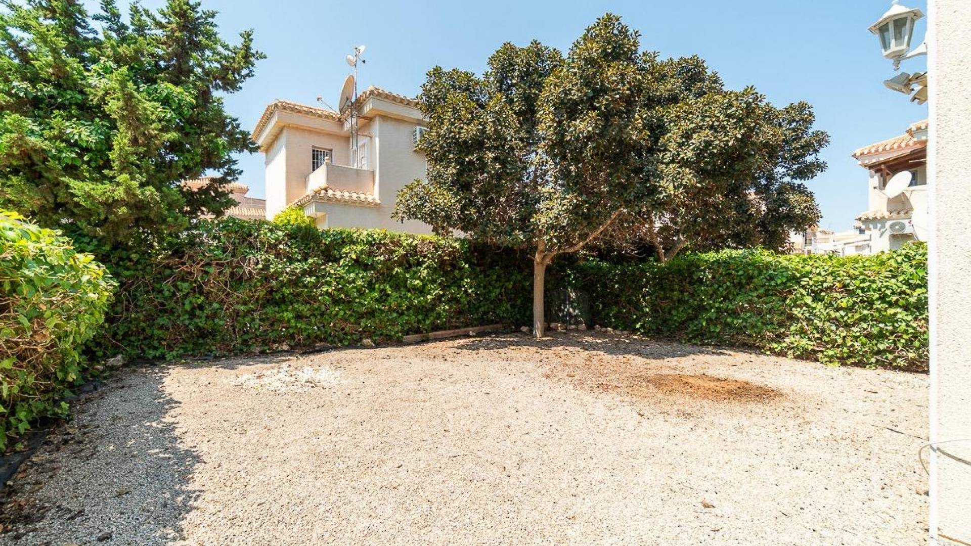 Second hand - Villa / Semi detached - Orihuela Costa - Playa Flamenca