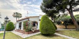 Second hand - Villa / Semi detached - Orihuela Costa - Punta Prima