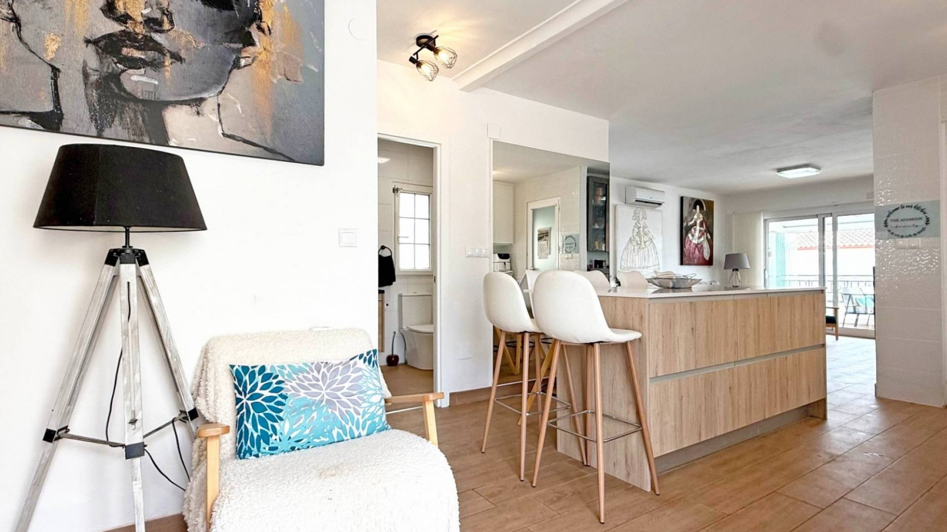 Second hand - Villa / Semi detached - Orihuela Costa - Villamartín