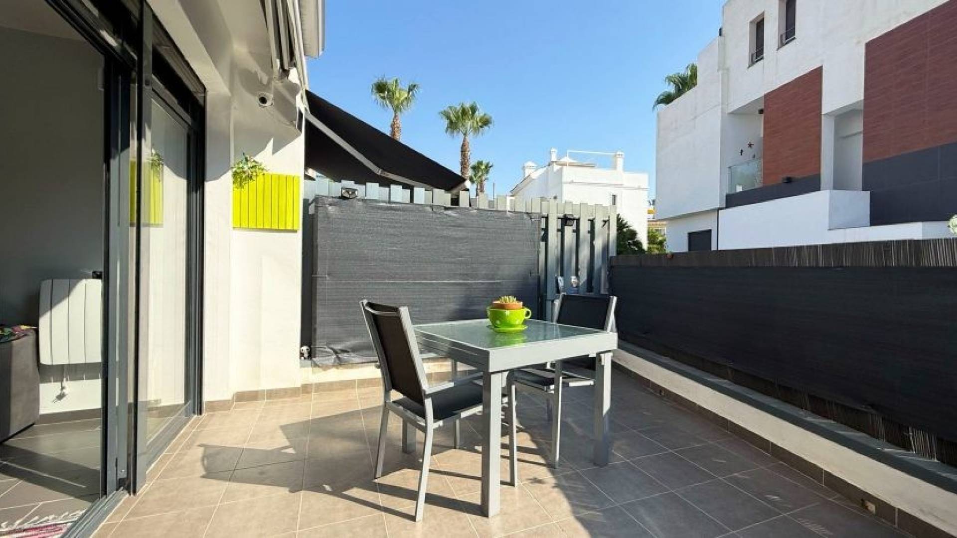 Second hand - Villa / Semi detached - Orihuela Costa - Villamartín