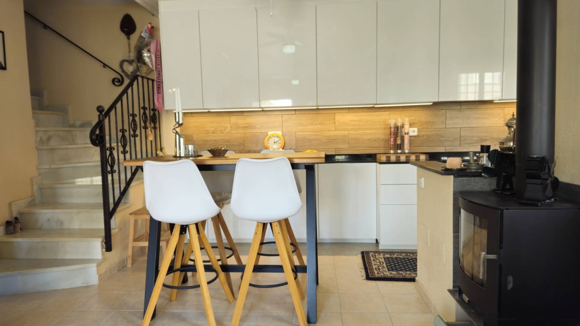 Second hand - Villa / Semi detached - Orihuela Costa - Villamartín