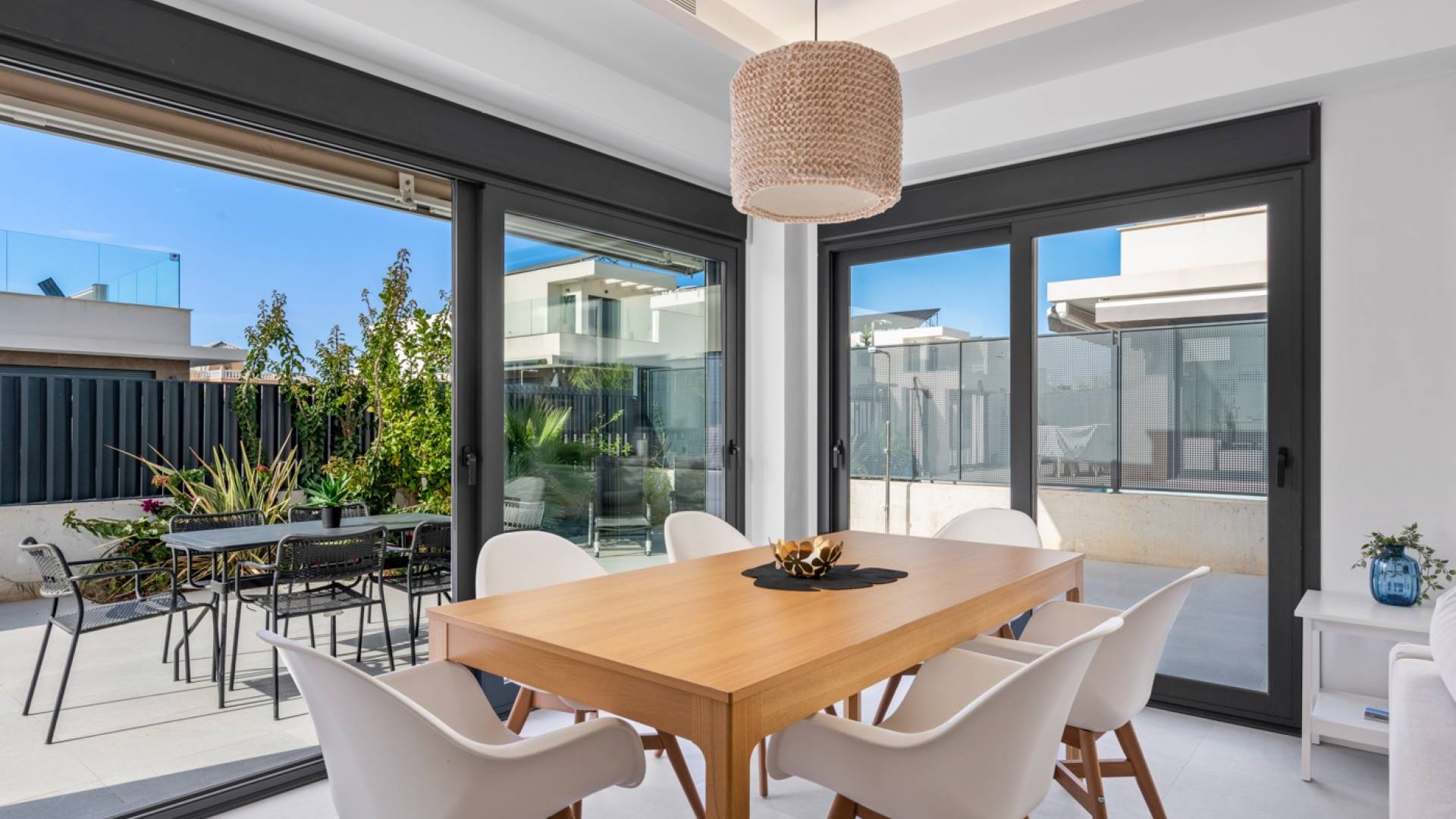 Second hand - Villa / Semi detached - San Fulgencio - Urbanización La Marina