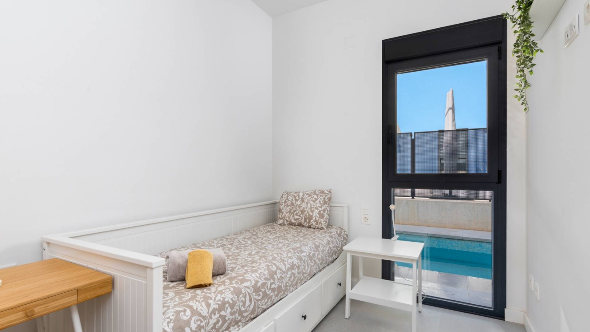 Second hand - Villa / Semi detached - San Fulgencio - Urbanización La Marina