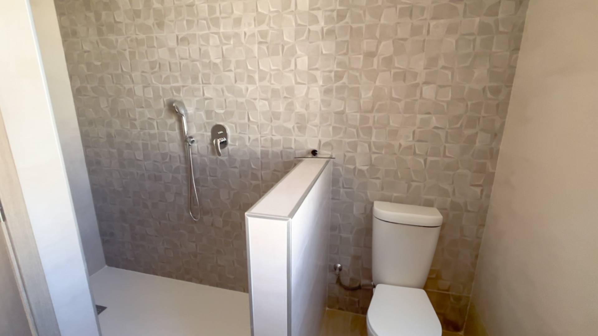 Second hand - Villa / Semi detached - Torrevieja - La Siesta - El Salado - Torreta