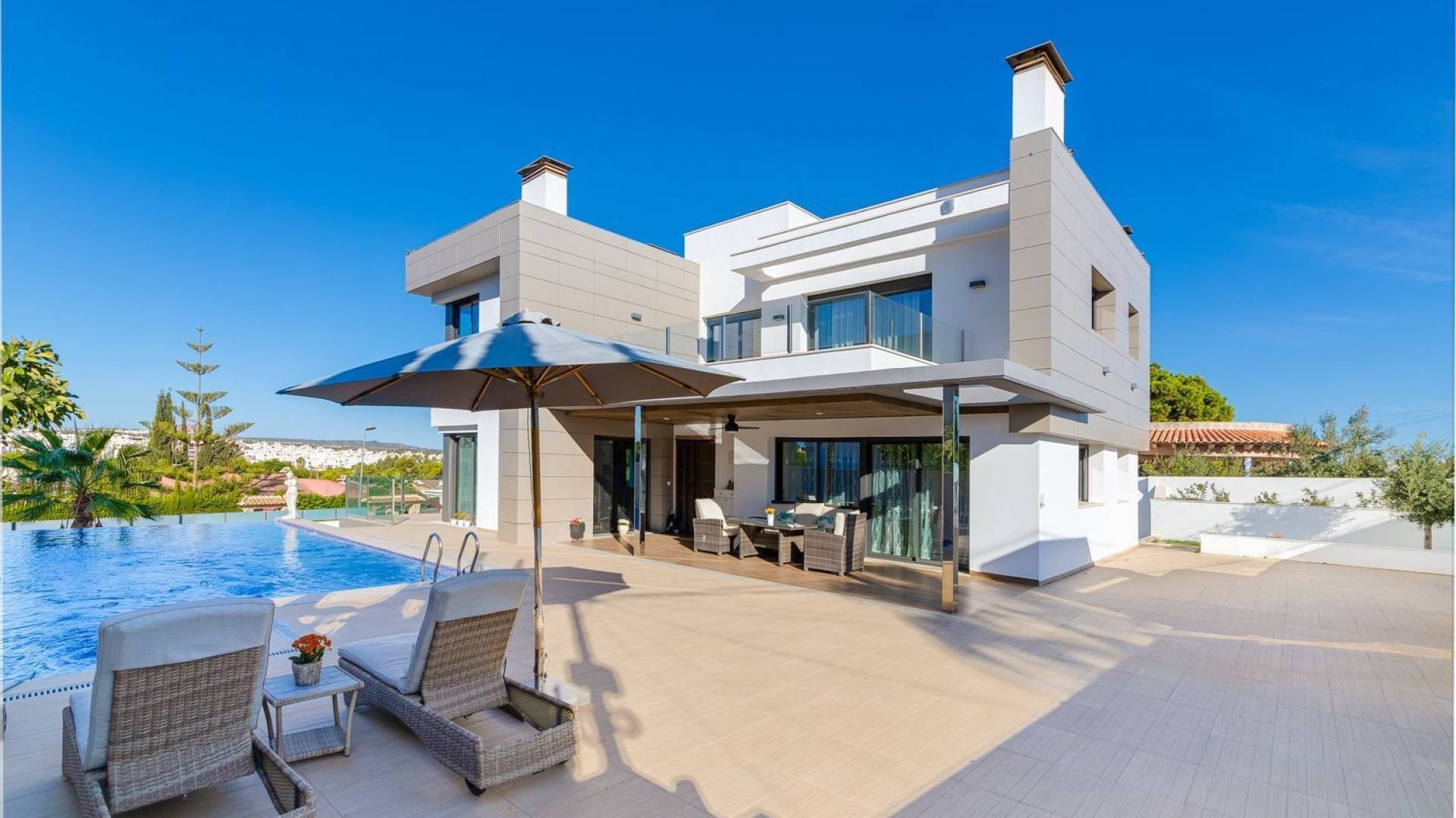 Second hand - Villa - Torrevieja