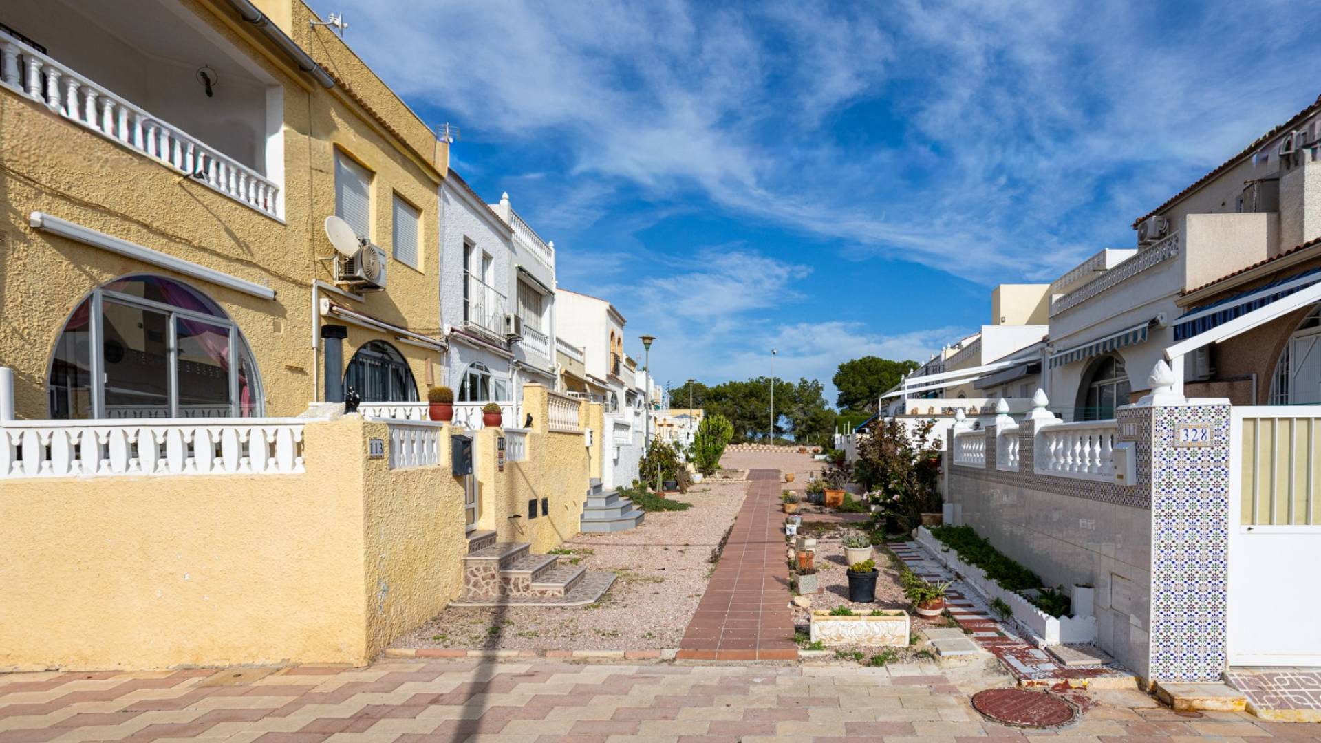 Segunda Mano - Adosado - Torrevieja - La siesta