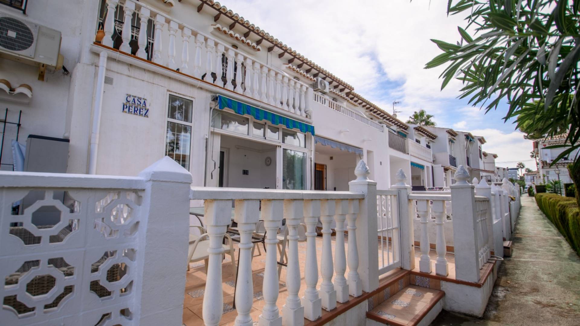 Segunda Mano - Adosado - Torrevieja - Lago jardin
