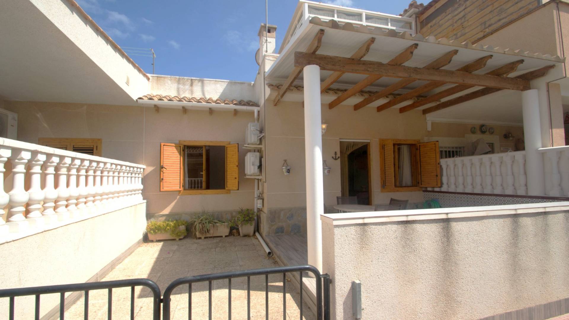 Segunda Mano - Adosado - Torrevieja - Los altos