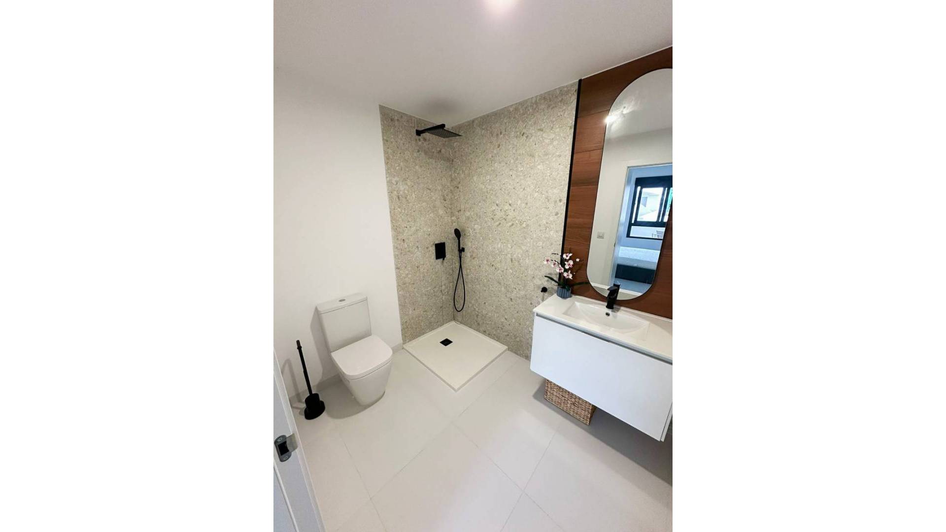 Segunda Mano - Apartamento en planta baja - San Miguel de Salinas - Urbanizaciones