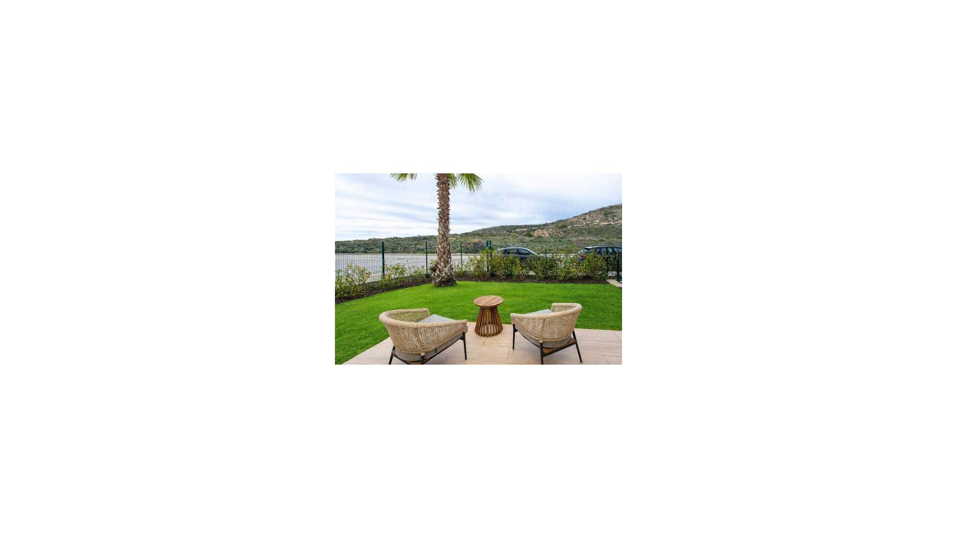 Segunda Mano - Apartamento - La Finca Golf