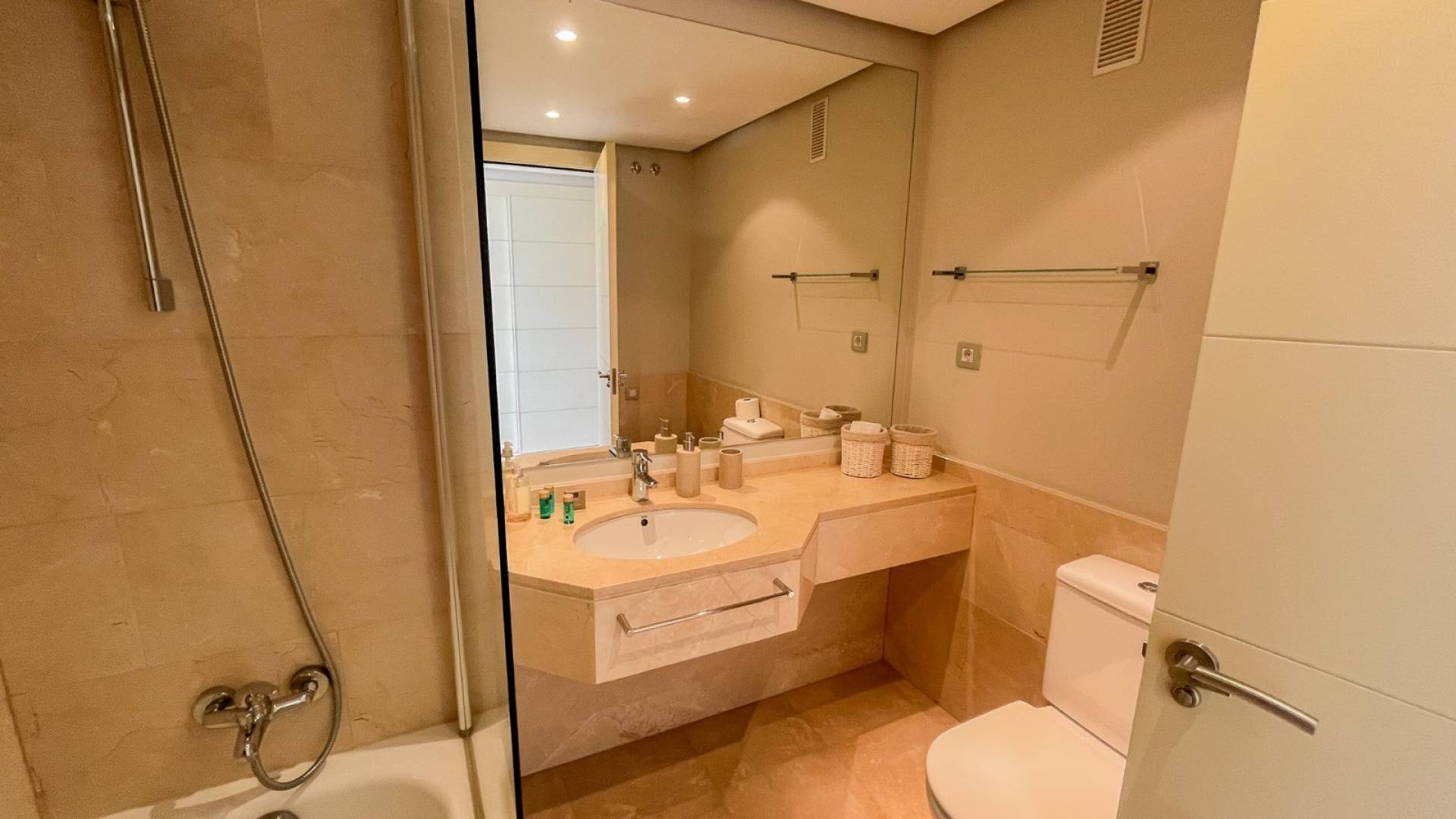 Segunda Mano - Apartamento - Las Colinas - Las Colinas Golf