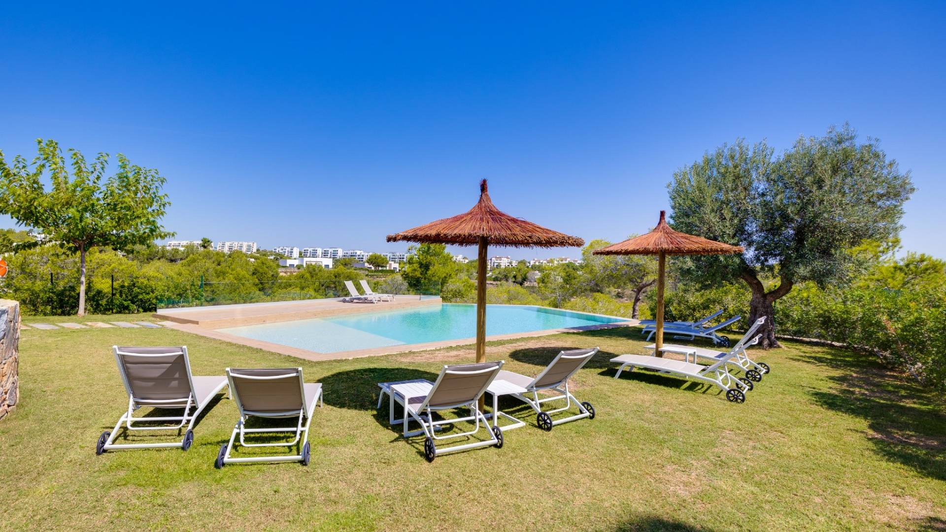 Segunda Mano - Apartamento - Las Colinas - Las Colinas Golf