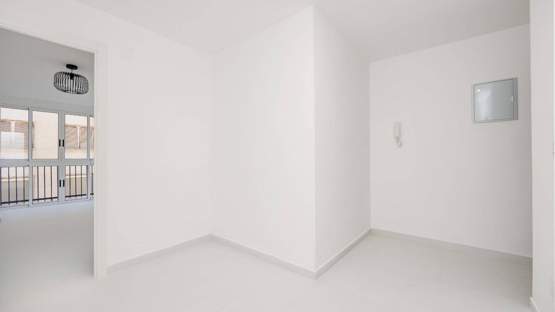 Segunda Mano - Apartamento - Torrevieja - Acequion