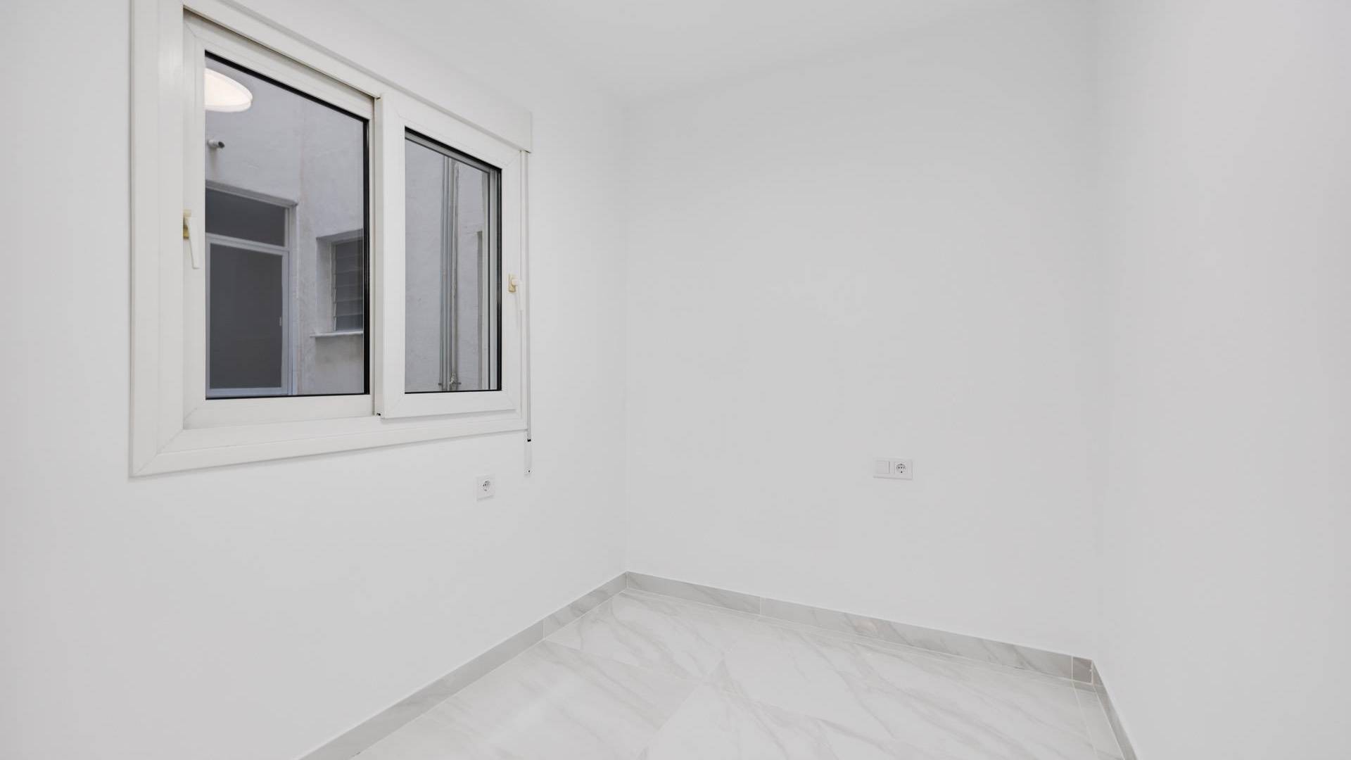 Segunda Mano - Apartamento - Torrevieja - Acequion