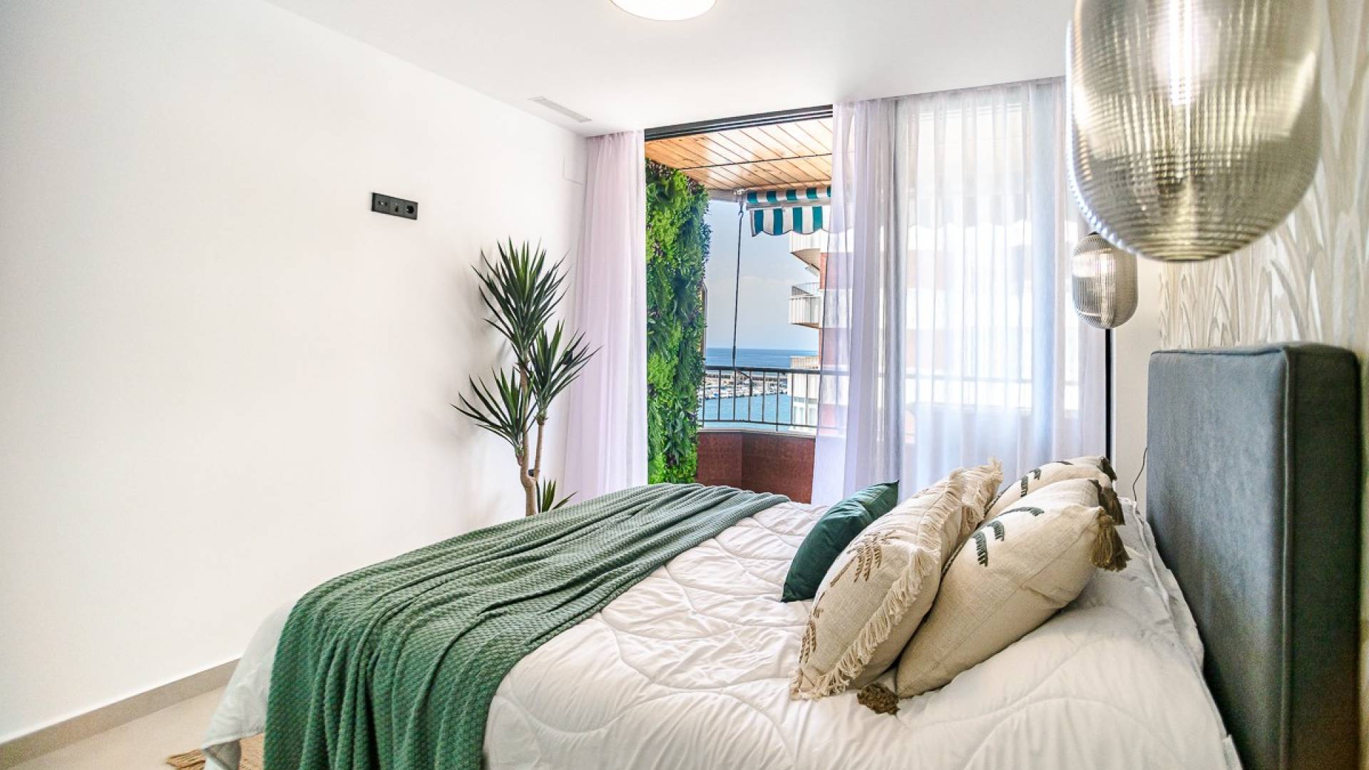 Segunda Mano - Apartamento - Torrevieja - Acequion