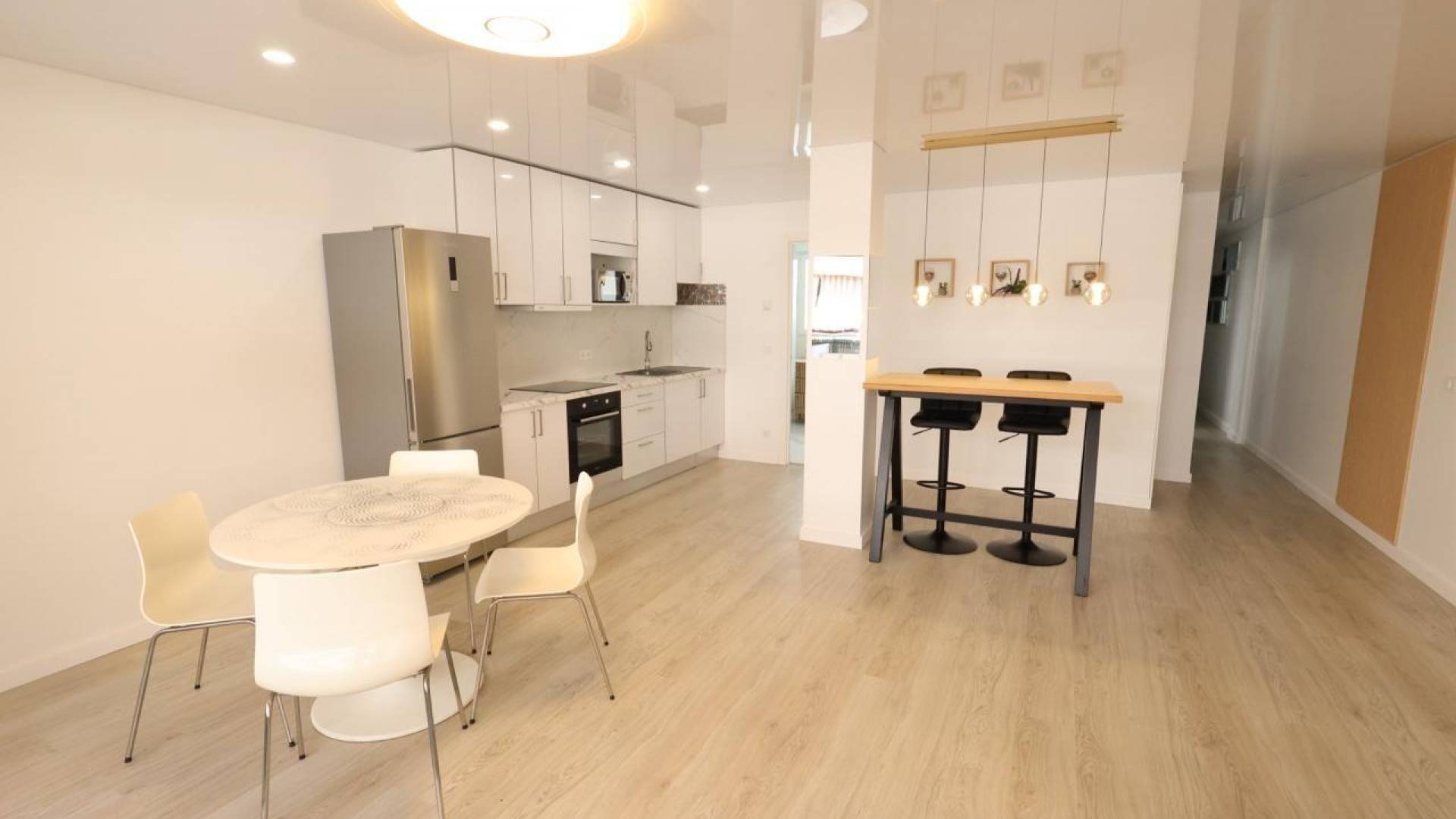 Segunda Mano - Apartamento - Torrevieja - Acequion