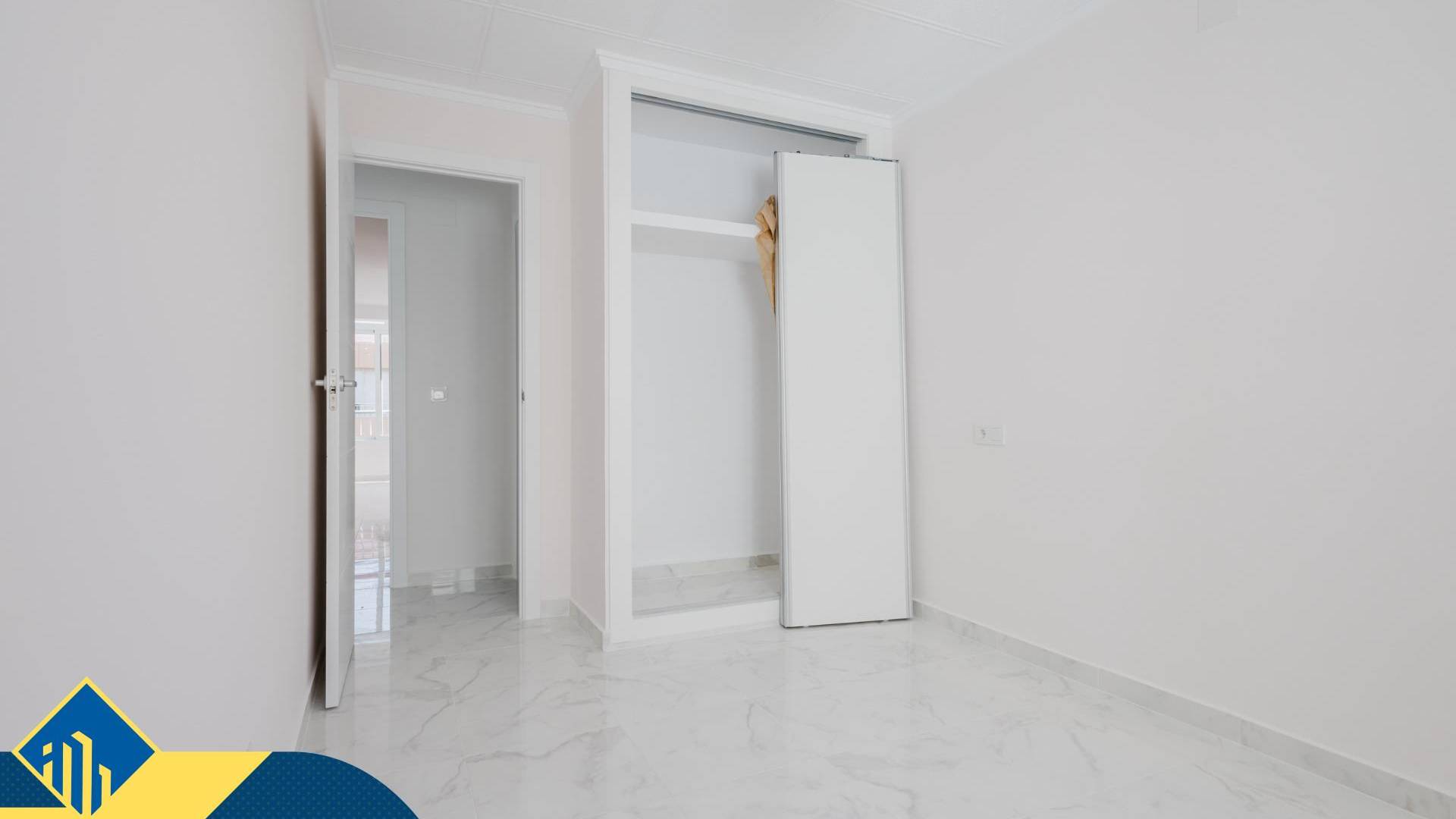 Segunda Mano - Apartamento - Torrevieja - Acequion